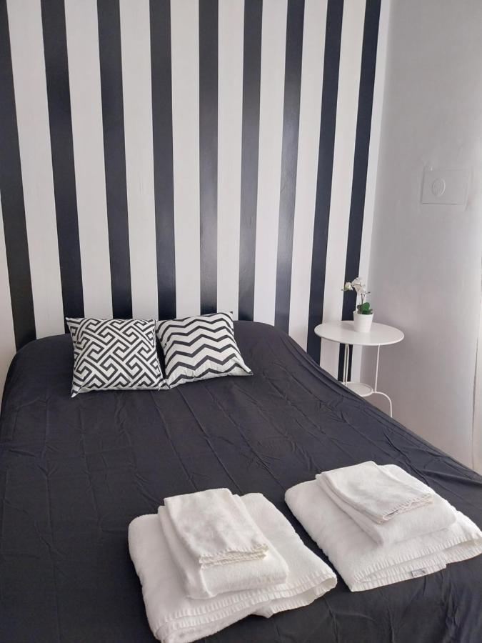 Ferienwohnung Molo 33 Napoli Exterior foto